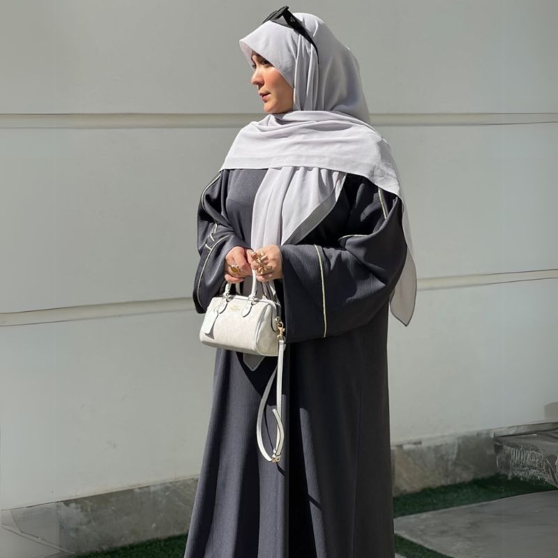 Abaya ref 8888